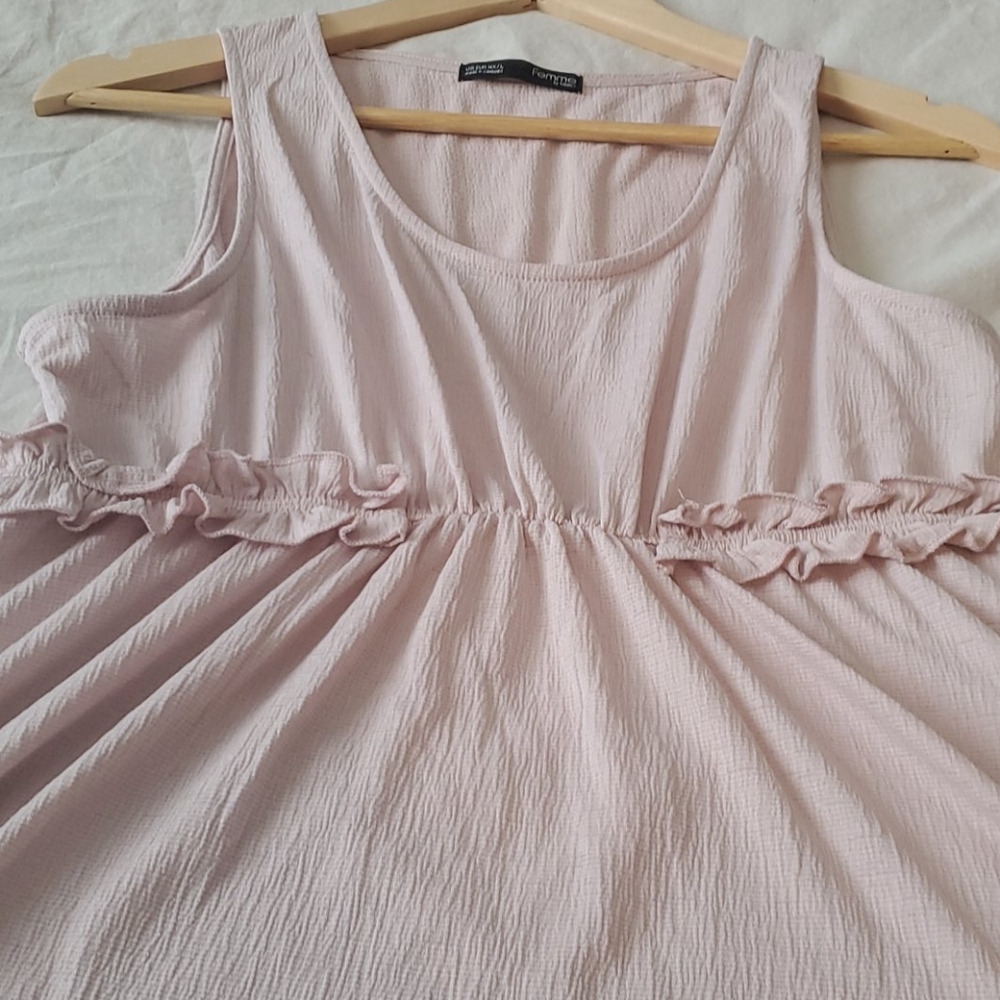 Light pink top - Picture 4 of 4